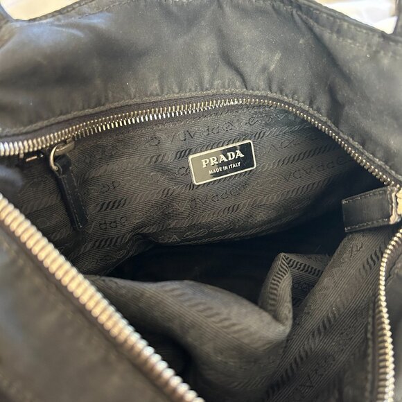 Vintage Authentic Nylon Prada Bag - Picture 3 of 3